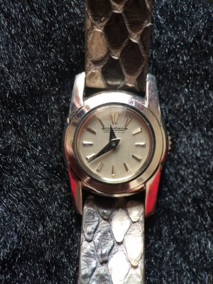 JLC1.pic_hd.jpg (625.62 KiB) Viewed 16162 times JLC1.pic_hd.jpg